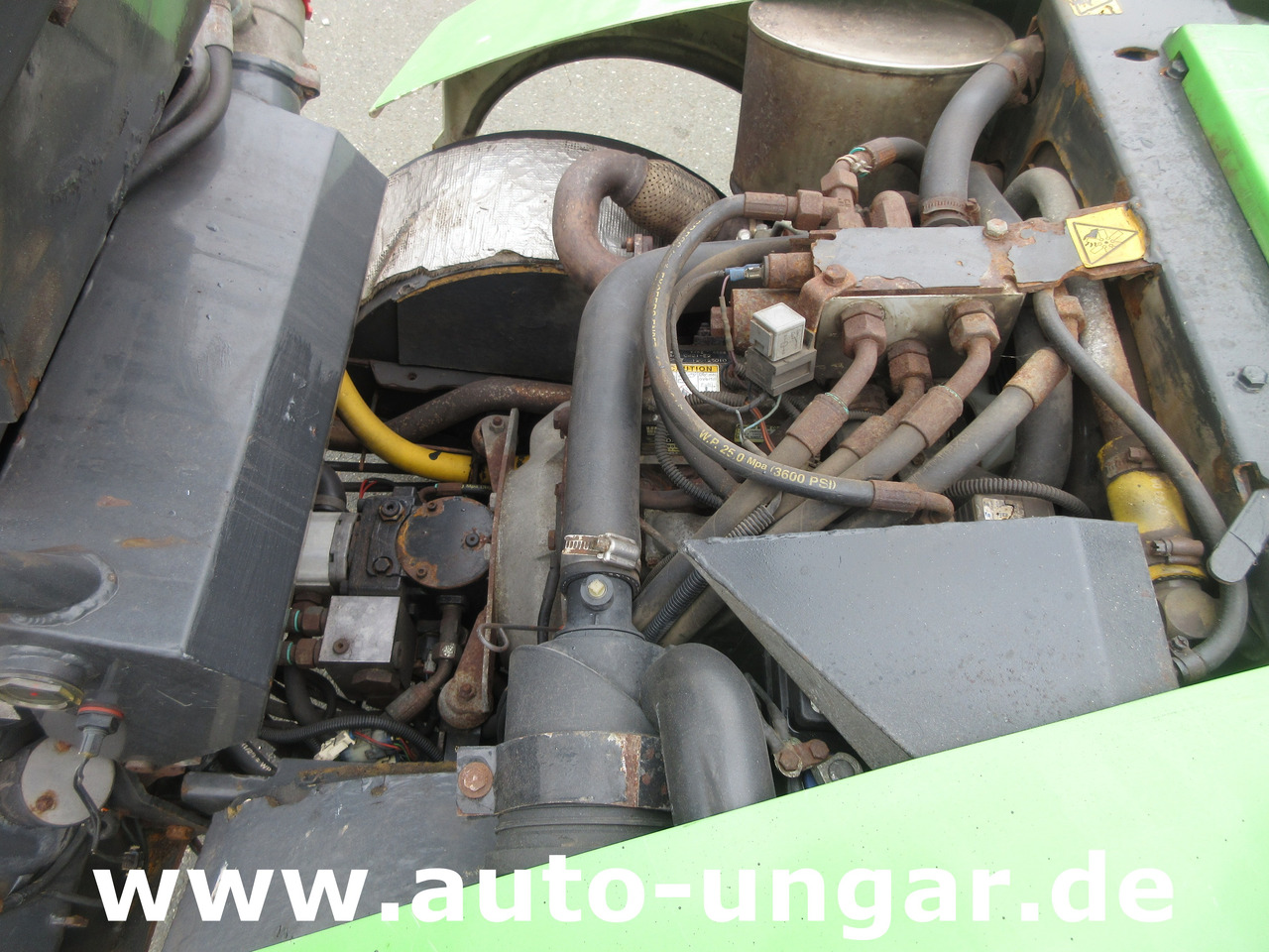 Kommunaltraktor Egholm 2200 T Moduloflex 4x4 Knicklenkung Baujahr 2009 Daihatsu DM950 Diesel: das Bild 13