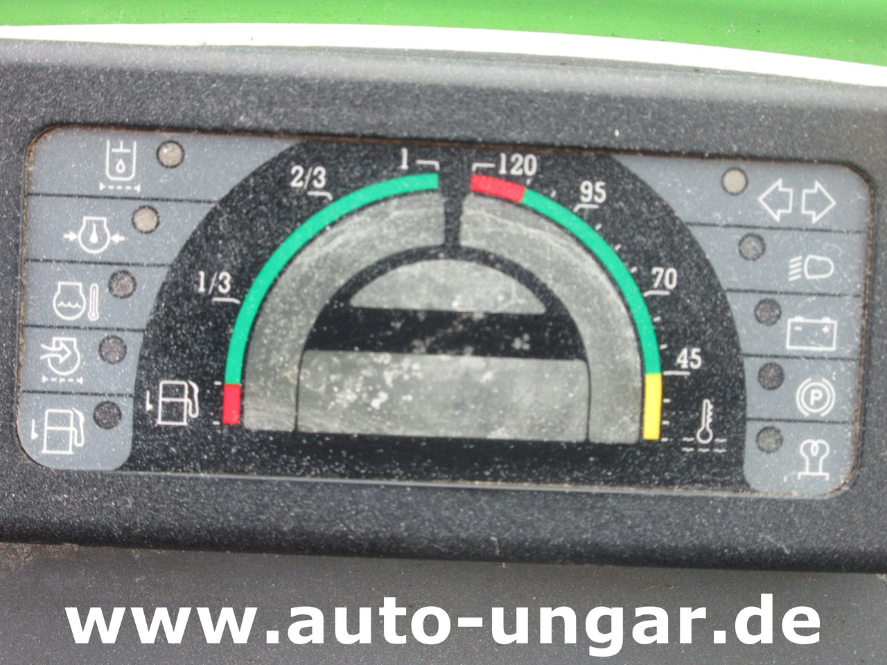 Kommunaltraktor Egholm 2200 T Moduloflex 4x4 Knicklenkung Baujahr 2009 Daihatsu DM950 Diesel: das Bild 20