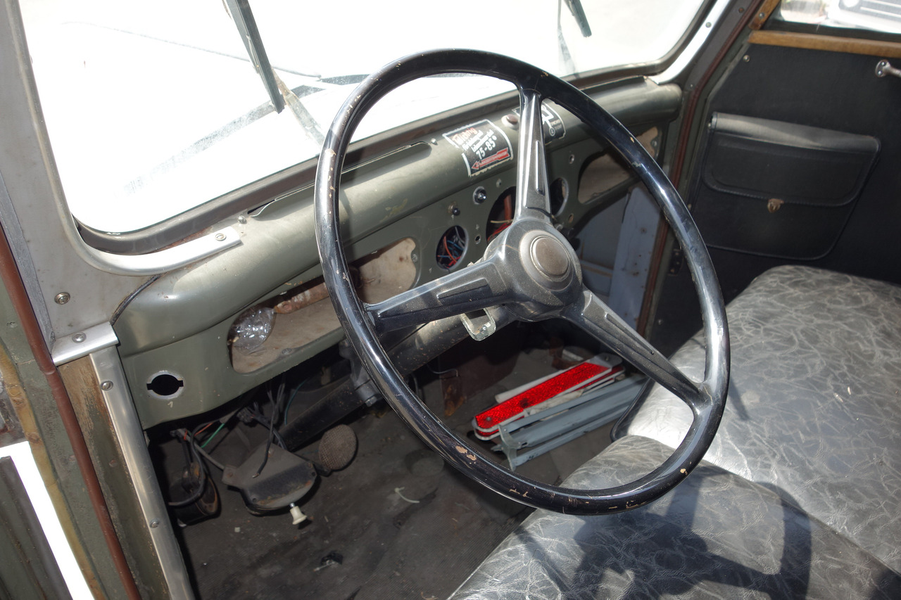 Krankenwagen FORD Ford FK 3500 V8 mit H-Kennzeichen Oldtimer: das Bild 42