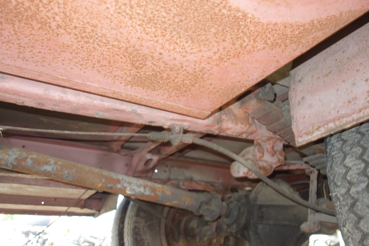 Krankenwagen FORD Ford FK 3500 V8 mit H-Kennzeichen Oldtimer: das Bild 19