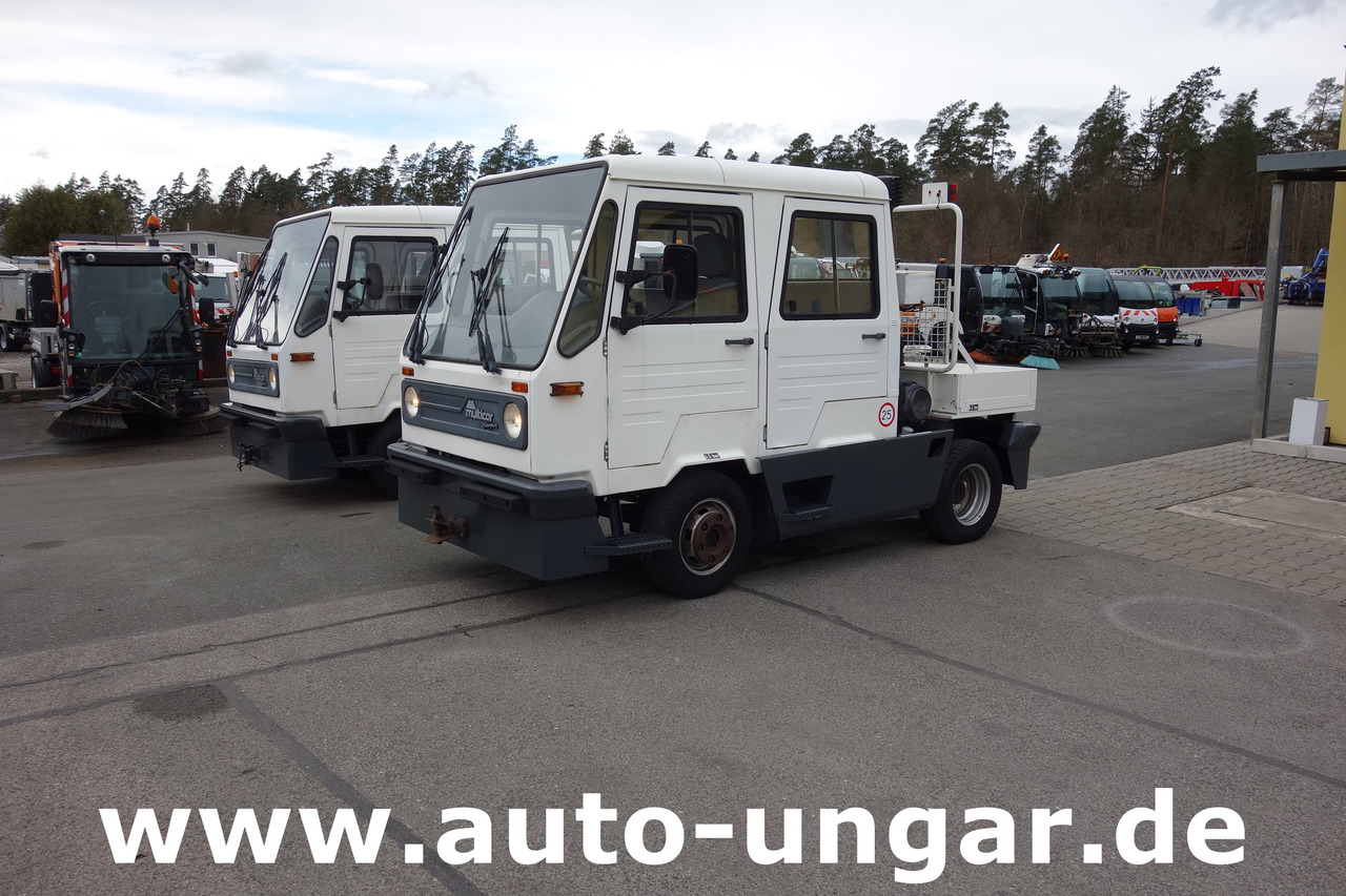 Multicar M26 Champion Flugzeugschlepper Doka GSE Airport Push Back Industrieschlepper - Flugzeugschlepper: das Bild 2 Multicar M26 Champion Flugzeugschlepper Doka GSE Airport Push Back Industrieschlepper - Flugzeugschlepper: das Bild 2