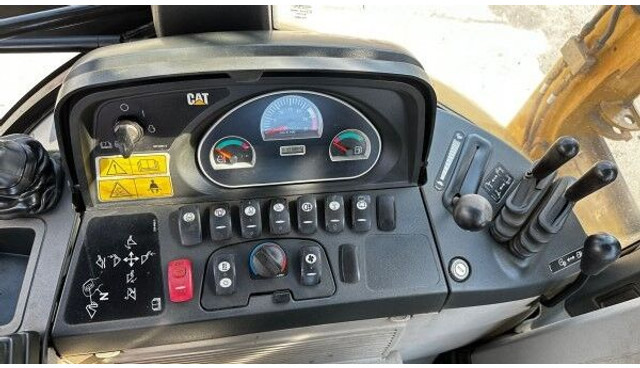 Caterpillar 432 E - Baggerlader: das Bild 5 Caterpillar 432 E - Baggerlader: das Bild 5