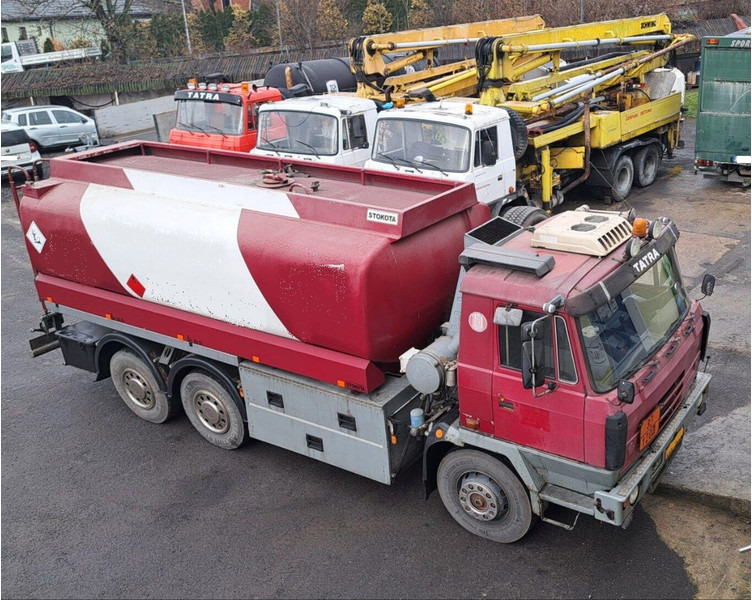 Tatra 6x6 T815 ADR 17m3 - Tankwagen: das Bild 1 Tatra 6x6 T815 ADR 17m3 - Tankwagen: das Bild 1