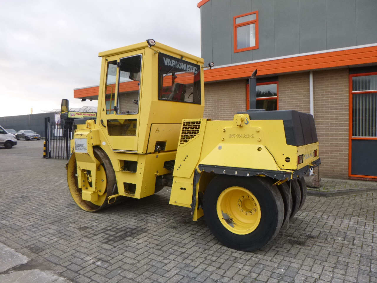 BOMAG BW151AC-2 - Kombiwalze: das Bild 2 BOMAG BW151AC-2 - Kombiwalze: das Bild 2