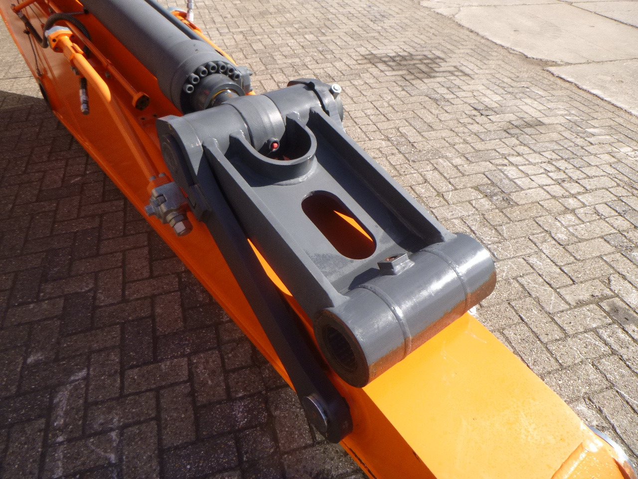 DOOSAN DX380LC - Ausleger für Bagger: das Bild 5 DOOSAN DX380LC - Ausleger für Bagger: das Bild 5