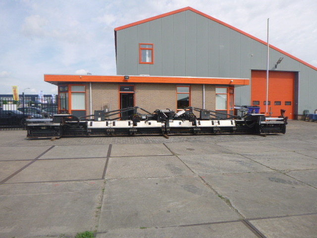 DYNAPAC SB1250PL - Asphaltfertiger/ Straßenfertiger: das Bild 1 DYNAPAC SB1250PL - Asphaltfertiger/ Straßenfertiger: das Bild 1
