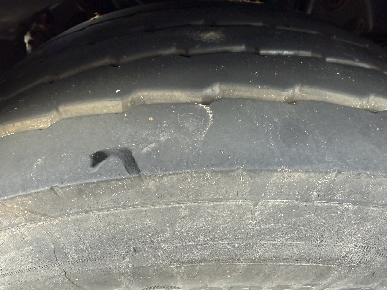 Scania P280 6X2*4 - Fahrgestell LKW: das Bild 3 Scania P280 6X2*4 - Fahrgestell LKW: das Bild 3