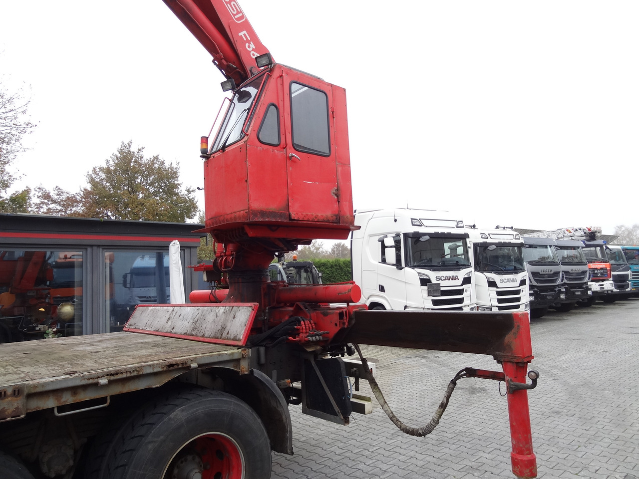 Scania R144 460 6X4 Fassi 360 bis 25 Meter - Autokran, Pritsche LKW: das Bild 2 Scania R144 460 6X4 Fassi 360 bis 25 Meter - Autokran, Pritsche LKW: das Bild 2