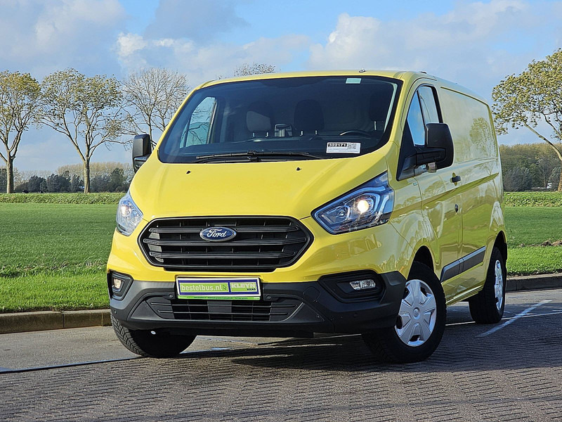 Ford Transit Custom 2.0 ac EURO6 - Kleintransporter: das Bild 1 Ford Transit Custom 2.0 ac EURO6 - Kleintransporter: das Bild 1