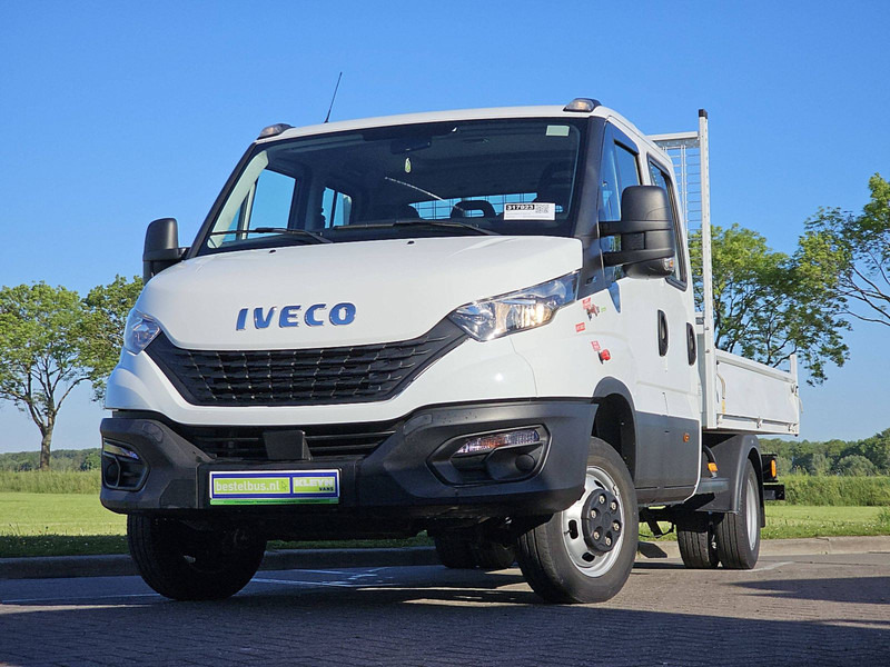 Iveco Daily 35C14 DUB.Cab Open-Laadbak - Pritsche Transporter: das Bild 1 Iveco Daily 35C14 DUB.Cab Open-Laadbak - Pritsche Transporter: das Bild 1