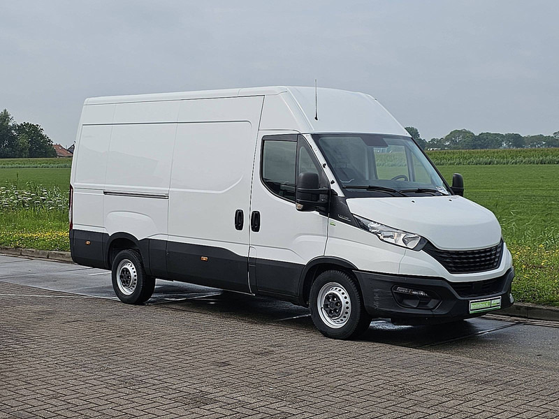 Iveco Daily 35S14 L2H2 3.5T-AHG Airco! - Kastenwagen: das Bild 5 Iveco Daily 35S14 L2H2 3.5T-AHG Airco! - Kastenwagen: das Bild 5
