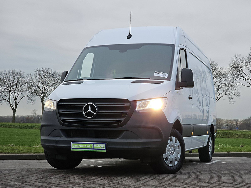 Mercedes-Benz Sprinter 311 L2H2 RWD Airco Euro6 - Kleintransporter: das Bild 1 Mercedes-Benz Sprinter 311 L2H2 RWD Airco Euro6 - Kleintransporter: das Bild 1