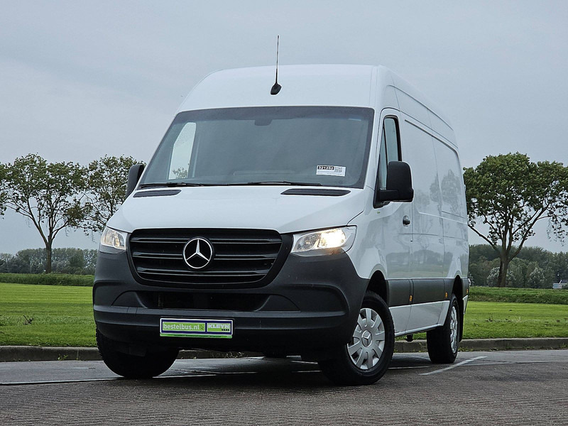 Mercedes-Benz Sprinter 317 L2H2 Navi RWD - Kastenwagen: das Bild 1 Mercedes-Benz Sprinter 317 L2H2 Navi RWD - Kastenwagen: das Bild 1