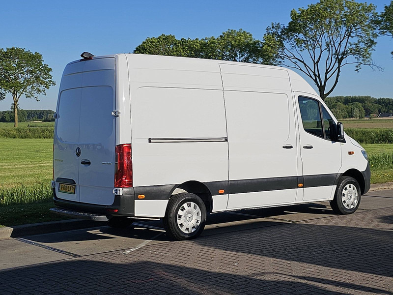 Mercedes-Benz Sprinter 317 L2H2 Navi RWD! - Kastenwagen: das Bild 3 Mercedes-Benz Sprinter 317 L2H2 Navi RWD! - Kastenwagen: das Bild 3