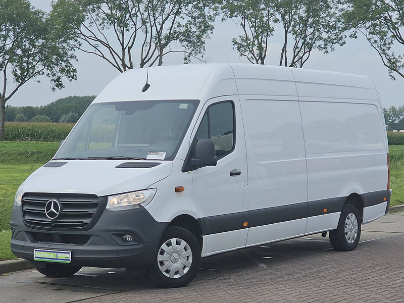 Mercedes-Benz Sprinter 317 L3H2 Maxi Mbux Euro6 - Kastenwagen: das Bild 2 Mercedes-Benz Sprinter 317 L3H2 Maxi Mbux Euro6 - Kastenwagen: das Bild 2