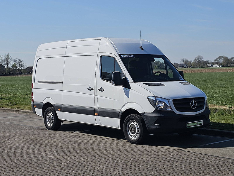 Mercedes-Benz Sprinter 319 L2H2 3.0Ltr V6 Navi! - Kastenwagen: das Bild 5 Mercedes-Benz Sprinter 319 L2H2 3.0Ltr V6 Navi! - Kastenwagen: das Bild 5