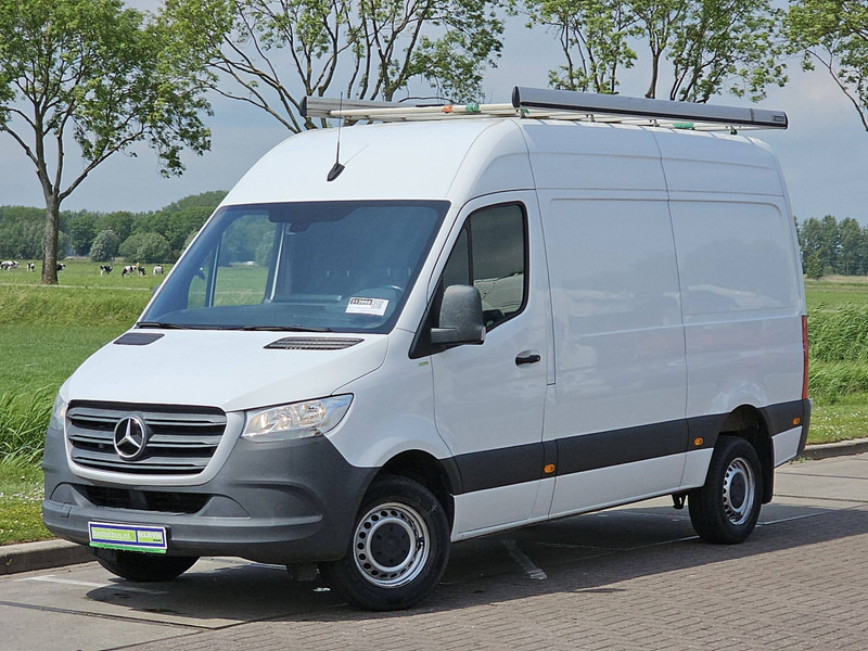 Mercedes-Benz Sprinter 319 L2H2 3.5T-Trekhaak! - Kastenwagen: das Bild 2 Mercedes-Benz Sprinter 319 L2H2 3.5T-Trekhaak! - Kastenwagen: das Bild 2