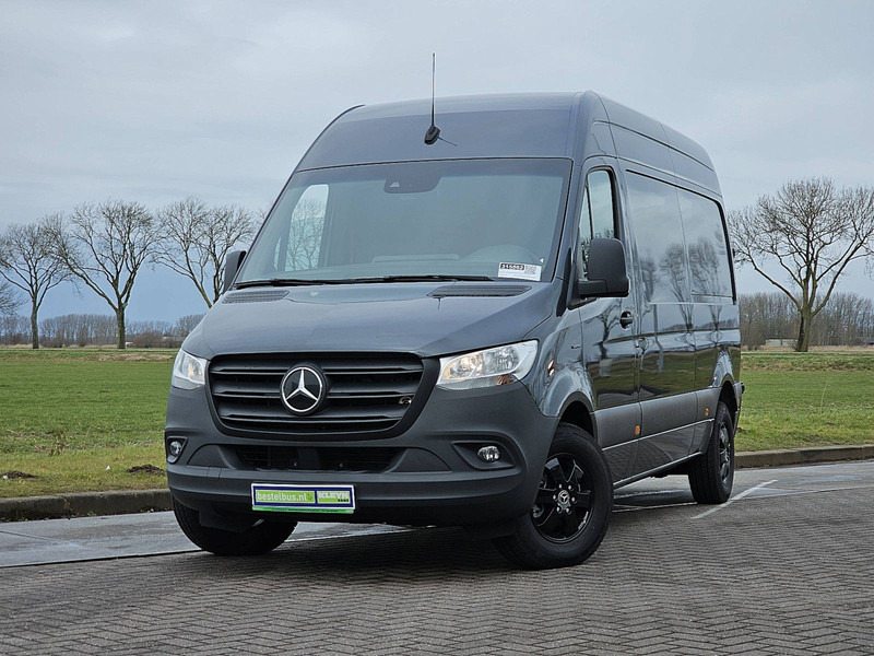Mercedes-Benz eSprinter L2H2 47 kWh AC/DC! - Kastenwagen, Elektro-Transporter: das Bild 1 Mercedes-Benz eSprinter L2H2 47 kWh AC/DC! - Kastenwagen, Elektro-Transporter: das Bild 1