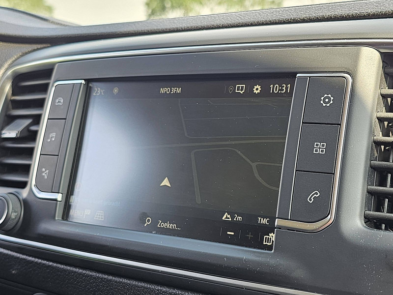 Kleintransporter Opel Vivaro 1.5 L2 Navi Euro6 NAP AC: das Bild 13