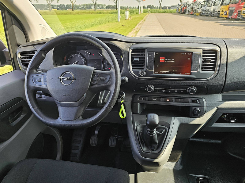 Kleintransporter Opel Vivaro 1.5 L2 Navi Euro6 NAP AC: das Bild 8