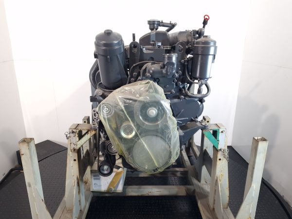 Mercedes Benz OM460LA.E3A/1-00 Engine (Industrial) CLAAS JAGUAR 930 NEW - Motor für Industriemaschine: das Bild 5 Mercedes Benz OM460LA.E3A/1-00 Engine (Industrial) CLAAS JAGUAR 930 NEW - Motor für Industriemaschine: das Bild 5