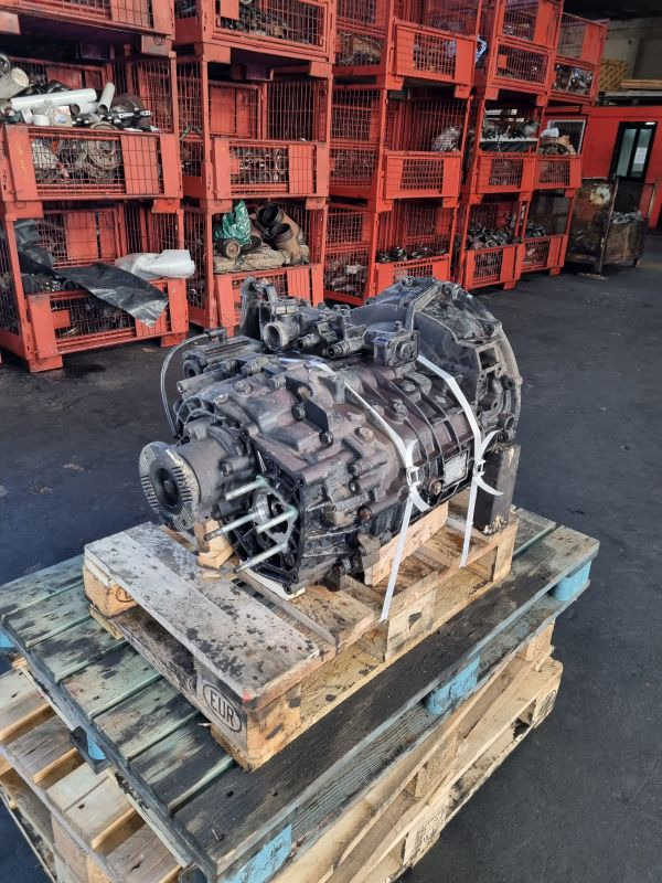 ZF 6S1000TO Gearbox - Getriebe: das Bild 1 ZF 6S1000TO Gearbox - Getriebe: das Bild 1