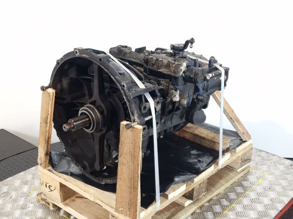 ZF 6S1000TO Gearbox - Getriebe: das Bild 1 ZF 6S1000TO Gearbox - Getriebe: das Bild 1