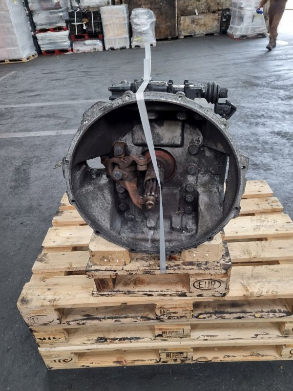 ZF 6S1200TD G670 - Getriebe: das Bild 2 ZF 6S1200TD G670 - Getriebe: das Bild 2