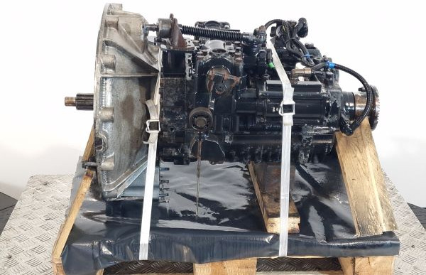 ZF 6S850 Renault Spec Gearbox - Getriebe: das Bild 3 ZF 6S850 Renault Spec Gearbox - Getriebe: das Bild 3