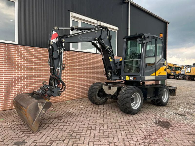 Terex TW75 - Mobilbagger: das Bild 1 Terex TW75 - Mobilbagger: das Bild 1