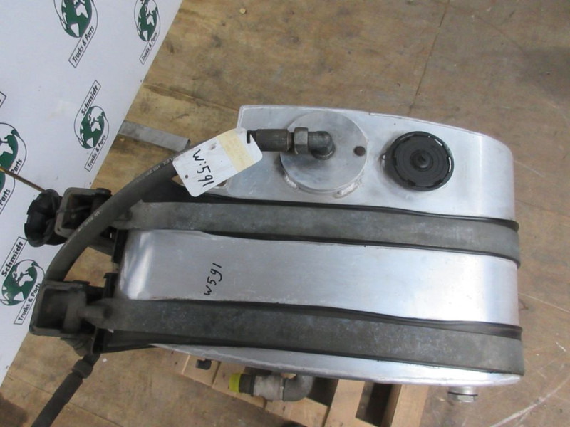 MAN MAN TGS olietank - Hydraulik für LKW: das Bild 2 MAN MAN TGS olietank - Hydraulik für LKW: das Bild 2