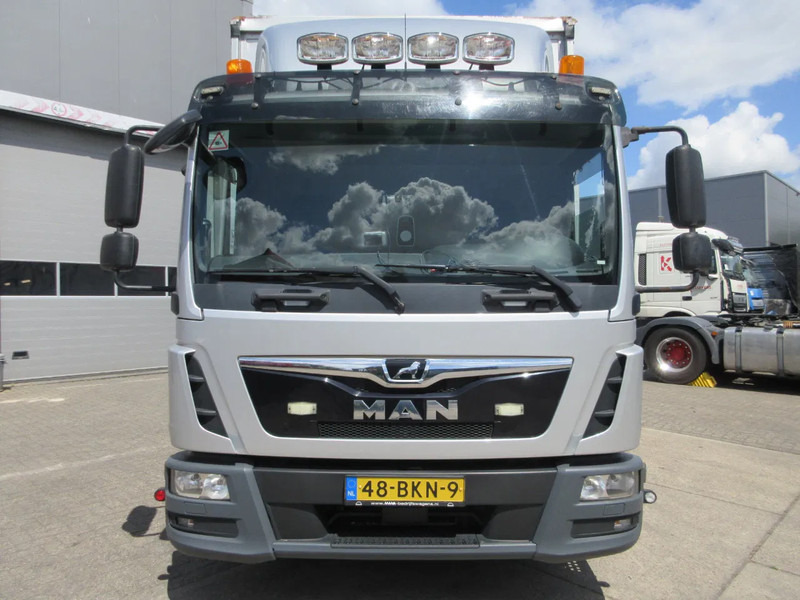 MAN TGL 12.220 TGL EURO 6 - Plane LKW: das Bild 2 MAN TGL 12.220 TGL EURO 6 - Plane LKW: das Bild 2