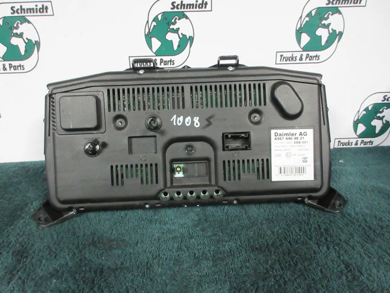 Mercedes-Benz A 967 446 48 21 INSTRUMENTENPANEEL MERCEDES ATEGO EURO 6 - Armaturenbrett für LKW: das Bild 4 Mercedes-Benz A 967 446 48 21 INSTRUMENTENPANEEL MERCEDES ATEGO EURO 6 - Armaturenbrett für LKW: das Bild 4