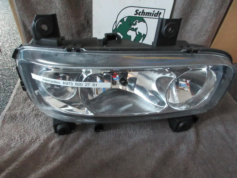 Mercedes-Benz A 973 820 22 61 // A 973 820 23 61 KOPLAMP ATEGO EURO 6 R + L NIEUWE !!! - Hauptscheinwerfer für LKW: das Bild 2 Mercedes-Benz A 973 820 22 61 // A 973 820 23 61 KOPLAMP ATEGO EURO 6 R + L NIEUWE !!! - Hauptscheinwerfer für LKW: das Bild 2