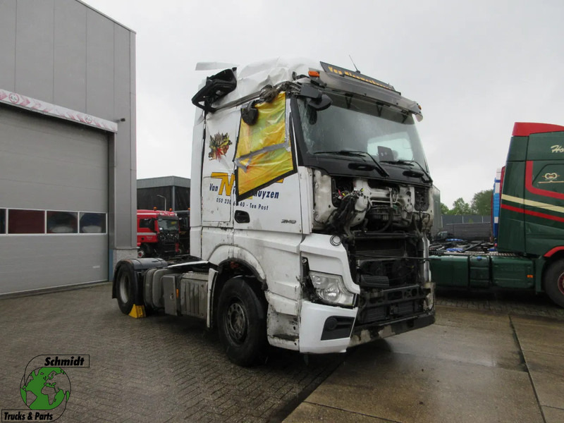 Mercedes-Benz Actros 1848 - Sattelzugmaschine: das Bild 1 Mercedes-Benz Actros 1848 - Sattelzugmaschine: das Bild 1