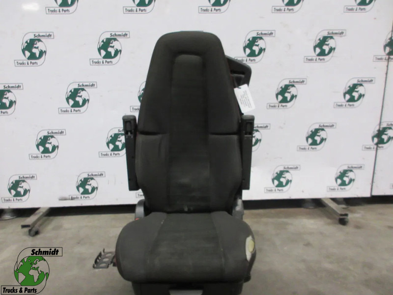 Volvo 22039406 // 84165773// 21210197 // 82201651 STOELEN SET VOLVO FH 460 EURO 6 - Sitz für LKW: das Bild 1 Volvo 22039406 // 84165773// 21210197 // 82201651 STOELEN SET VOLVO FH 460 EURO 6 - Sitz für LKW: das Bild 1