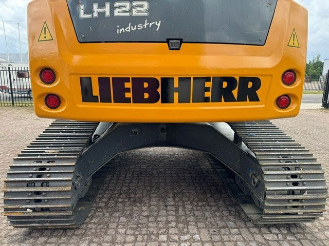 Liebherr LH 22 C Litronic 95 Rijwerk - Umschlagbagger: das Bild 3 Liebherr LH 22 C Litronic 95 Rijwerk - Umschlagbagger: das Bild 3