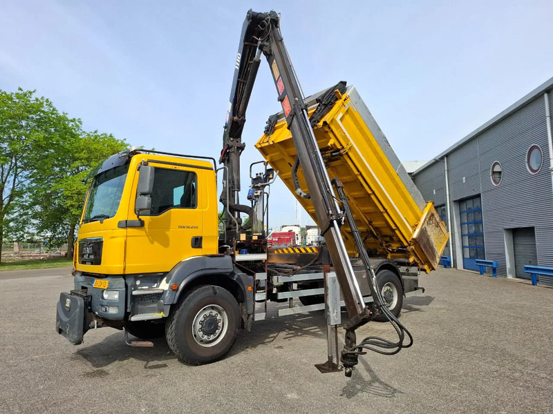 MAN TGM 18.250 / 4X4 / NL TRUCK / TUV:30-04-2026 / 118783 KM / HMF 1110 K2 / ROTATOR / GOOD TYRES / FULL-STEEL / DRUM BRAKES / MANUA - Kipper, Autokran: das Bild 1 MAN TGM 18.250 / 4X4 / NL TRUCK / TUV:30-04-2026 / 118783 KM / HMF 1110 K2 / ROTATOR / GOOD TYRES / FULL-STEEL / DRUM BRAKES / MANUA - Kipper, Autokran: das Bild 1