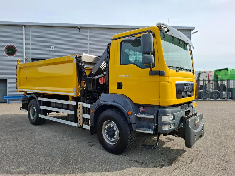 MAN TGM 18.250 / 4X4 / NL TRUCK / TUV:30-04-2026 / 118783 KM / HMF 1110 K2 / ROTATOR / GOOD TYRES / FULL-STEEL / DRUM BRAKES / MANUA - Kipper, Autokran: das Bild 4 MAN TGM 18.250 / 4X4 / NL TRUCK / TUV:30-04-2026 / 118783 KM / HMF 1110 K2 / ROTATOR / GOOD TYRES / FULL-STEEL / DRUM BRAKES / MANUA - Kipper, Autokran: das Bild 4