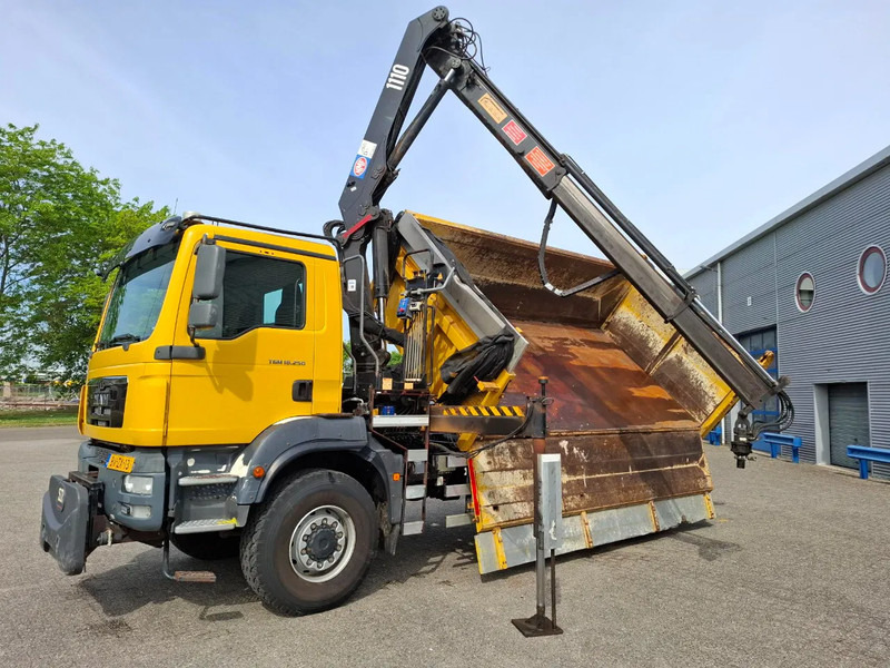 MAN TGM 18.250 / 4X4 / NL TRUCK / TUV:30-04-2026 / 118783 KM / HMF 1110 K2 / ROTATOR / GOOD TYRES / FULL-STEEL / DRUM BRAKES / MANUA - Kipper, Autokran: das Bild 2 MAN TGM 18.250 / 4X4 / NL TRUCK / TUV:30-04-2026 / 118783 KM / HMF 1110 K2 / ROTATOR / GOOD TYRES / FULL-STEEL / DRUM BRAKES / MANUA - Kipper, Autokran: das Bild 2