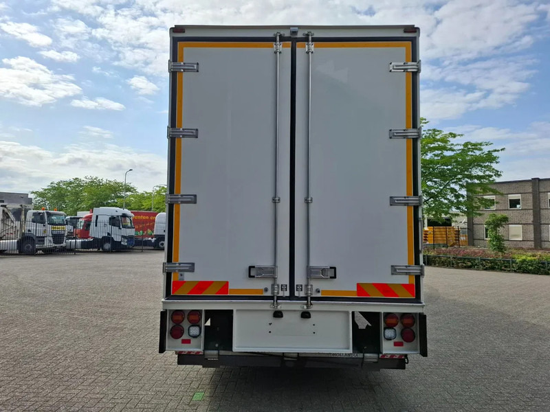 Mercedes-Benz Actros 1843 / GERMAN FLOWER TRUCK / 162021 KM / ISOLATED BOX / COOL & HEATED / NAVI / PLATFORM 1500 KG / TOP CONDITION / FULL-AI - Verkaufsfahrzeug: das Bild 4 Mercedes-Benz Actros 1843 / GERMAN FLOWER TRUCK / 162021 KM / ISOLATED BOX / COOL & HEATED / NAVI / PLATFORM 1500 KG / TOP CONDITION / FULL-AI - Verkaufsfahrzeug: das Bild 4