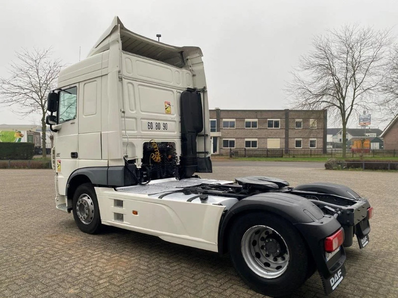 DAF XF106-460 / AUTOMATIC / DEB / PARKCOOL / AIRCO / EURO-6 / 2015 - Sattelzugmaschine: das Bild 3 DAF XF106-460 / AUTOMATIC / DEB / PARKCOOL / AIRCO / EURO-6 / 2015 - Sattelzugmaschine: das Bild 3