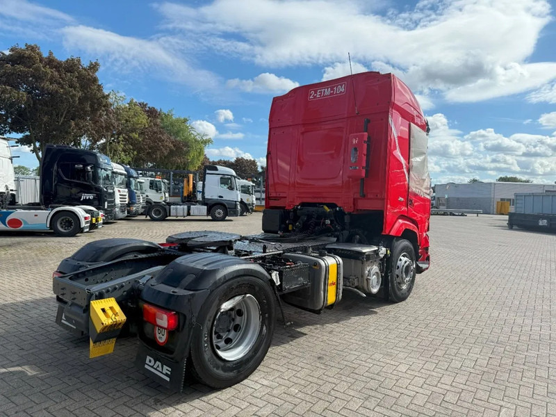 DAF XF450 FT / ENGINE RUNNING / ONLY:132521 KM / HYDRAULICS / DIGITAL DASH / DEB / HIGH CAB / AUTOMATIC / EURO-6 / 2024 - Sattelzugmaschine: das Bild 5 DAF XF450 FT / ENGINE RUNNING / ONLY:132521 KM / HYDRAULICS / DIGITAL DASH / DEB / HIGH CAB / AUTOMATIC / EURO-6 / 2024 - Sattelzugmaschine: das Bild 5