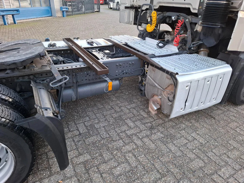 Mercedes-Benz Actros 1842 / NL TRUCK / MEGA / TUV:12-02-2026 / GIGASPACE / ONLY:526303 KM / SMART TACHO / AUTOMATIC / EURO-6 / 2012 - Leasing Mercedes-Benz Actros 1842 / NL TRUCK / MEGA / TUV:12-02-2026 / GIGASPACE / ONLY:526303 KM / SMART TACHO / AUTOMATIC / EURO-6 / 2012: das Bild 10 Mercedes-Benz Actros 1842 / NL TRUCK / MEGA / TUV:12-02-2026 / GIGASPACE / ONLY:526303 KM / SMART TACHO / AUTOMATIC / EURO-6 / 2012 - Leasing Mercedes-Benz Actros 1842 / NL TRUCK / MEGA / TUV:12-02-2026 / GIGASPACE / ONLY:526303 KM / SMART TACHO / AUTOMATIC / EURO-6 / 2012: das Bild 10