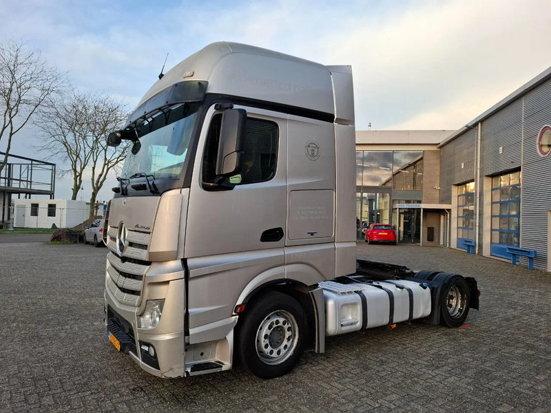 Mercedes-Benz Actros 1842 / NL TRUCK / MEGA / TUV:12-02-2026 / GIGASPACE / ONLY:526303 KM / SMART TACHO / AUTOMATIC / EURO-6 / 2012 - Sattelzugmaschine: das Bild 1 Mercedes-Benz Actros 1842 / NL TRUCK / MEGA / TUV:12-02-2026 / GIGASPACE / ONLY:526303 KM / SMART TACHO / AUTOMATIC / EURO-6 / 2012 - Sattelzugmaschine: das Bild 1
