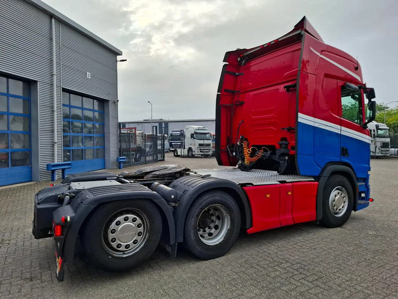 Scania NGS R500 / 6X2 / FULL-AIR / NAVI / LWDS / 768193 KM / AUTOMATIC / EURO-6 / 2018 - Sattelzugmaschine: das Bild 5 Scania NGS R500 / 6X2 / FULL-AIR / NAVI / LWDS / 768193 KM / AUTOMATIC / EURO-6 / 2018 - Sattelzugmaschine: das Bild 5
