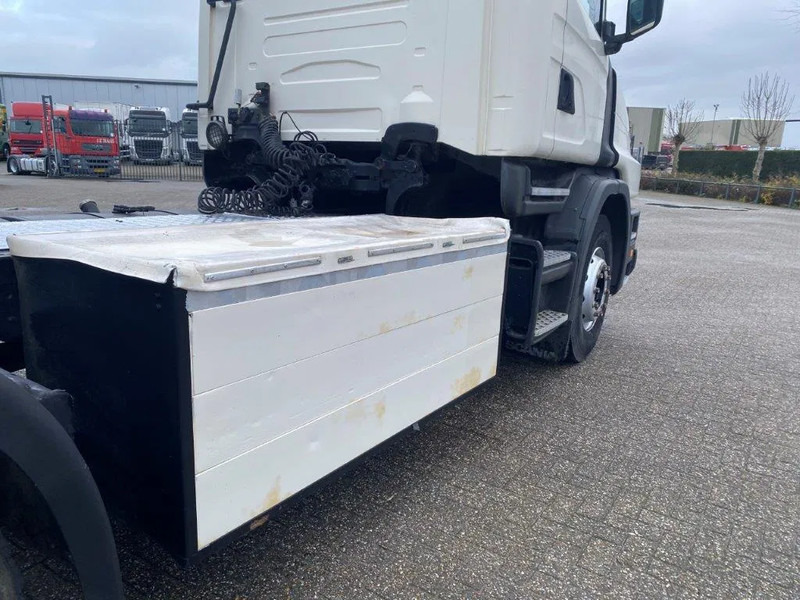 Scania T114-340 / ONLY:207529 KM / GOOD CONDITION / OLD TACHO / MANUAL / EURO-2 / 1998 - Leasing Scania T114-340 / ONLY:207529 KM / GOOD CONDITION / OLD TACHO / MANUAL / EURO-2 / 1998: das Bild 12