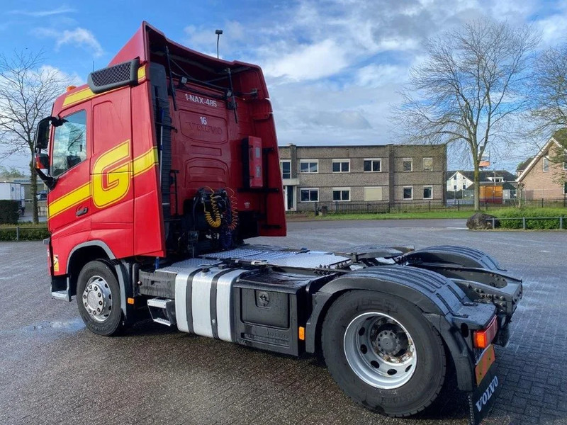Volvo FH4-460 / DOUBLE TANK / VEB+ / ONLY:596514 KM / LWDS / AUTOMATIC / EURO-6 / 2016 - Sattelzugmaschine: das Bild 3 Volvo FH4-460 / DOUBLE TANK / VEB+ / ONLY:596514 KM / LWDS / AUTOMATIC / EURO-6 / 2016 - Sattelzugmaschine: das Bild 3