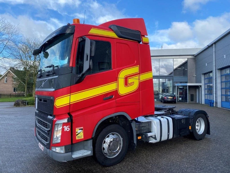 Volvo FH4-460 / DOUBLE TANK / VEB+ / ONLY:596514 KM / LWDS / AUTOMATIC / EURO-6 / 2016 - Sattelzugmaschine: das Bild 1 Volvo FH4-460 / DOUBLE TANK / VEB+ / ONLY:596514 KM / LWDS / AUTOMATIC / EURO-6 / 2016 - Sattelzugmaschine: das Bild 1