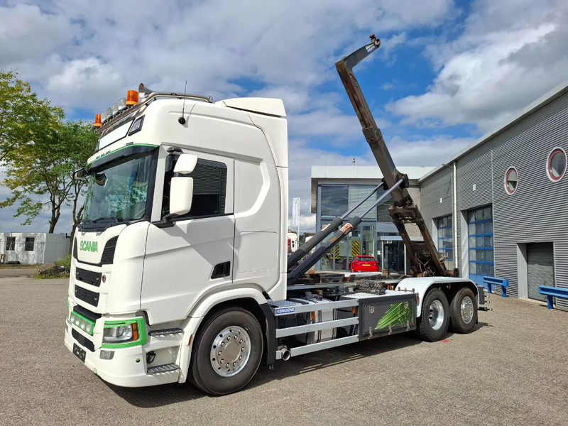 Scania NGS R500 / RETARDER / AJK HOOK 22 TON / LIFT+LENKACHSE / TUV:17-06-2026 / NAVI / LWDS / ALCOA / LEATHER / AUTOMATIC / EURO-6 / 2 - Abrollkipper: das Bild 1 Scania NGS R500 / RETARDER / AJK HOOK 22 TON / LIFT+LENKACHSE / TUV:17-06-2026 / NAVI / LWDS / ALCOA / LEATHER / AUTOMATIC / EURO-6 / 2 - Abrollkipper: das Bild 1